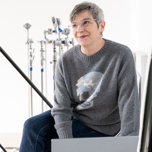 headshot of Angela Faunce Leaf